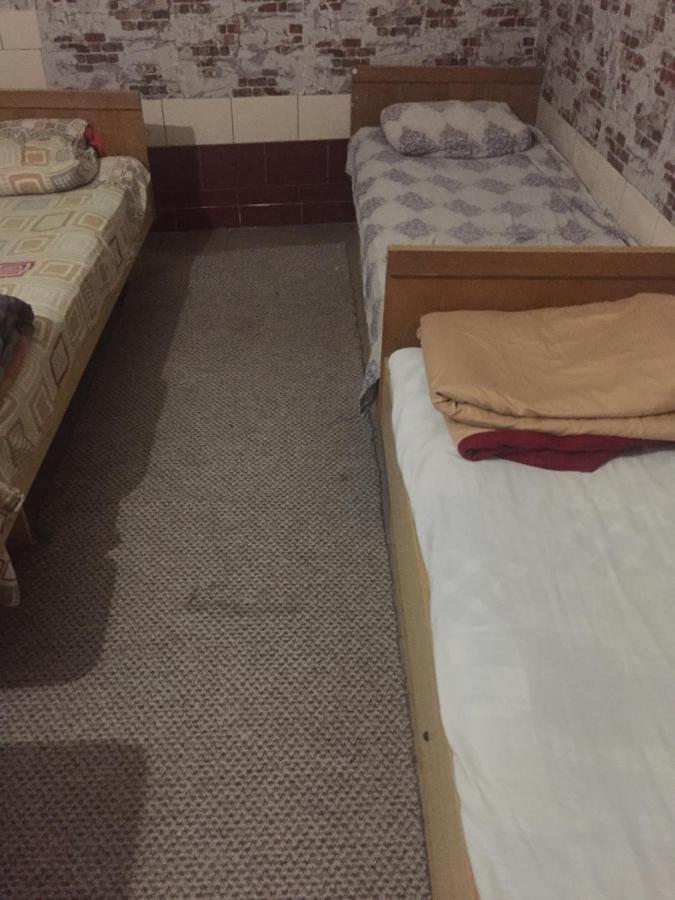 Hostel -Hotel Granat Rivne City Eksteriør bilde