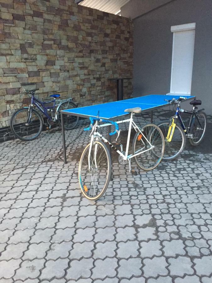 Hostel -Hotel Granat Rivne City Eksteriør bilde