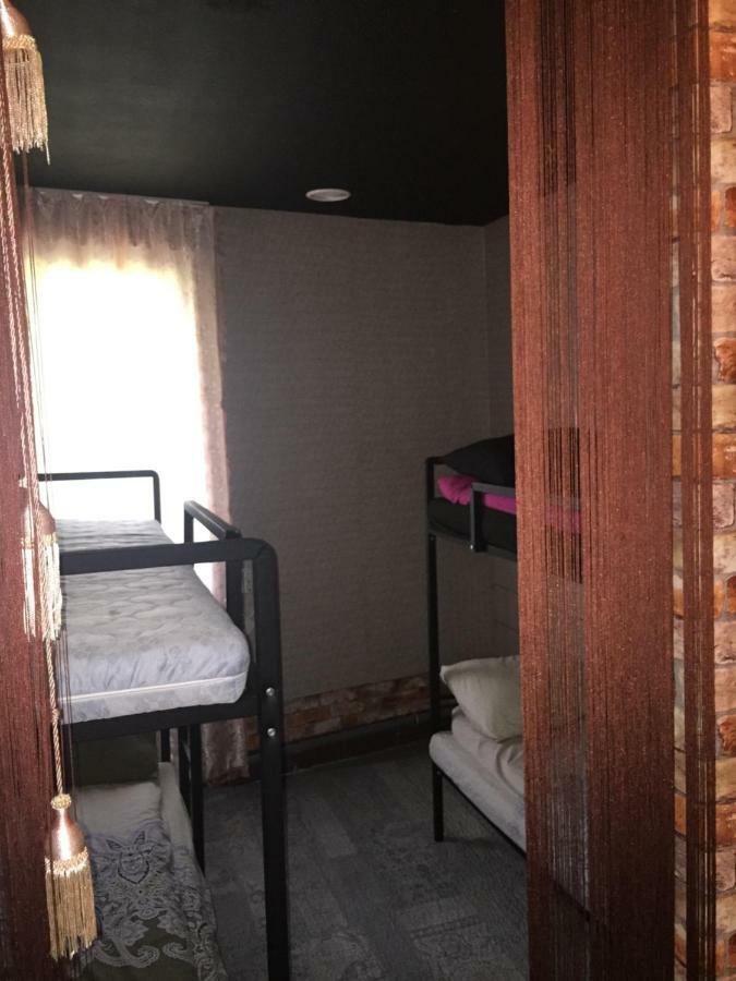 Hostel -Hotel Granat Rivne City Eksteriør bilde